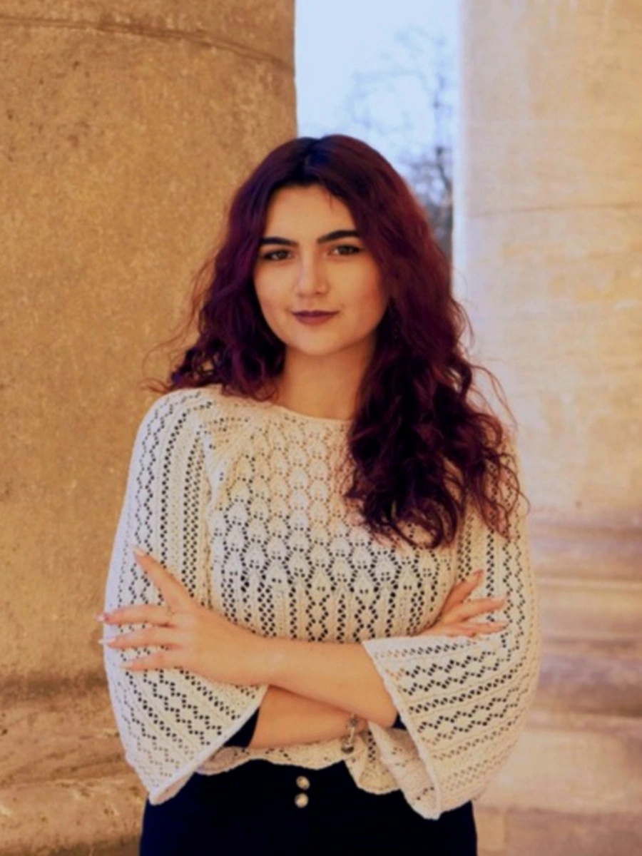 Portrait of Simina Gabriela Bilauschi