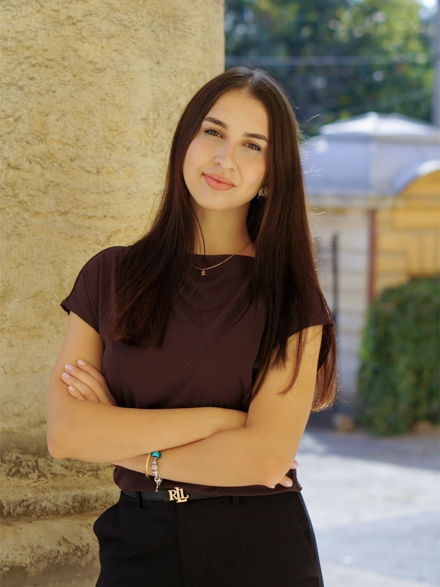 Portrait of Alexandra Pîrvu